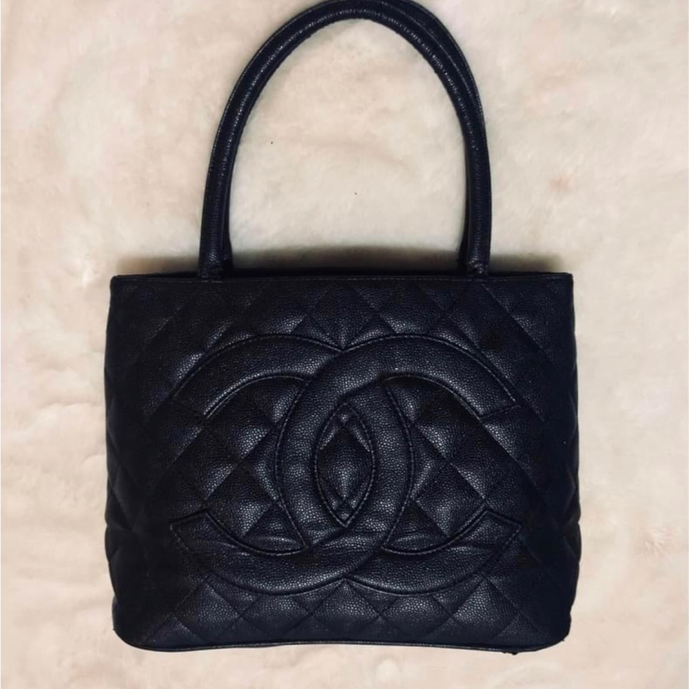 Chanel purse